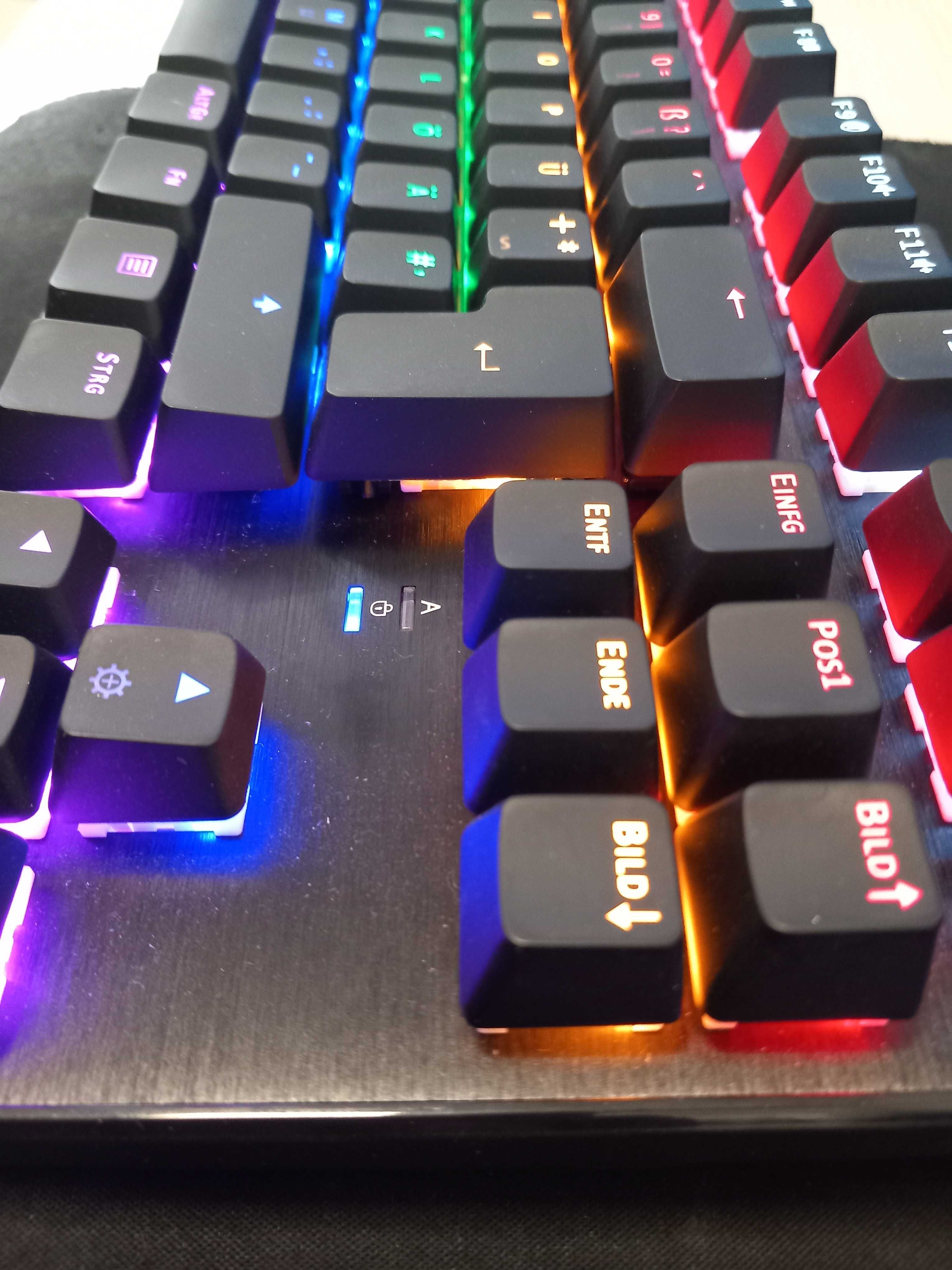 Klawiatura mechaniczna TECURS RGB