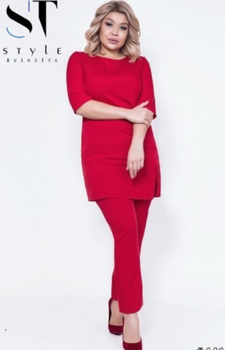 Стильний брючний костюм