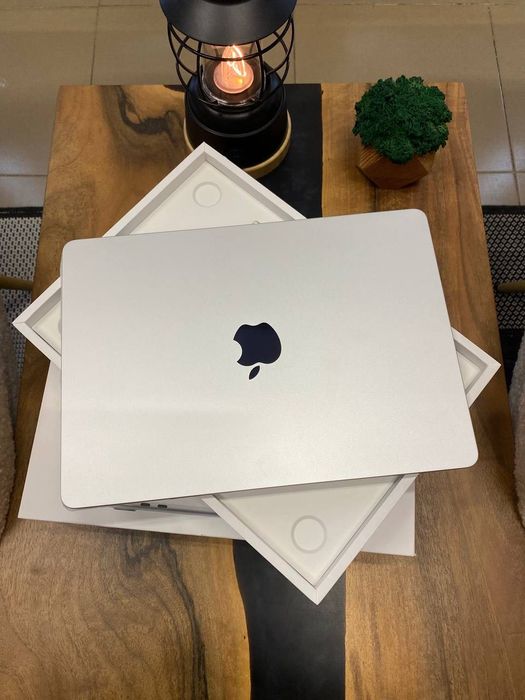 Ноутбук Apple MacBook Air 13“ Silver M2 8/512GB Silver (MLY03) 2022