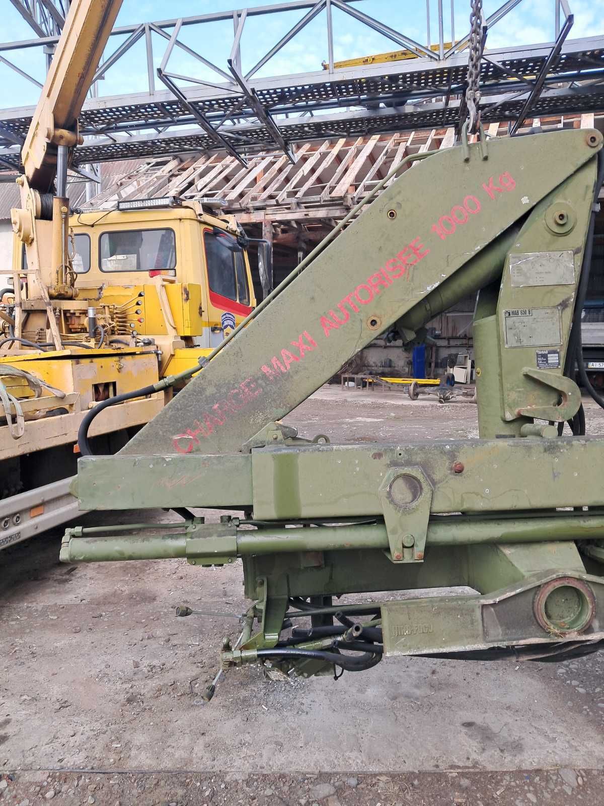 Маніпулятор HIAB 650В  3,7т.