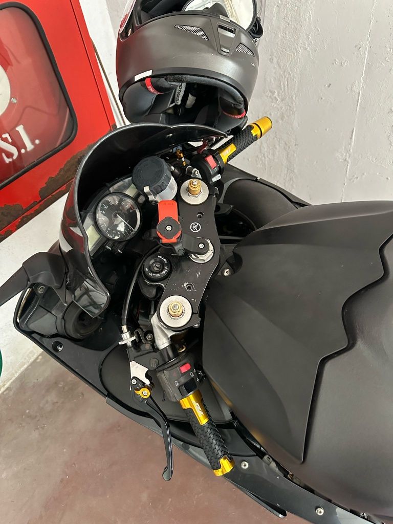 Yamaha yzf r1 2008