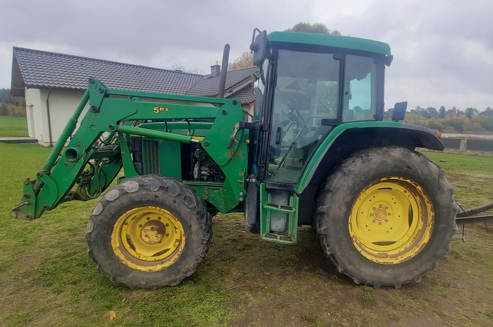 Ciągnik JOHN DEERE 6110SE 85KM z ładowaczem czołowym turem mechaniczny