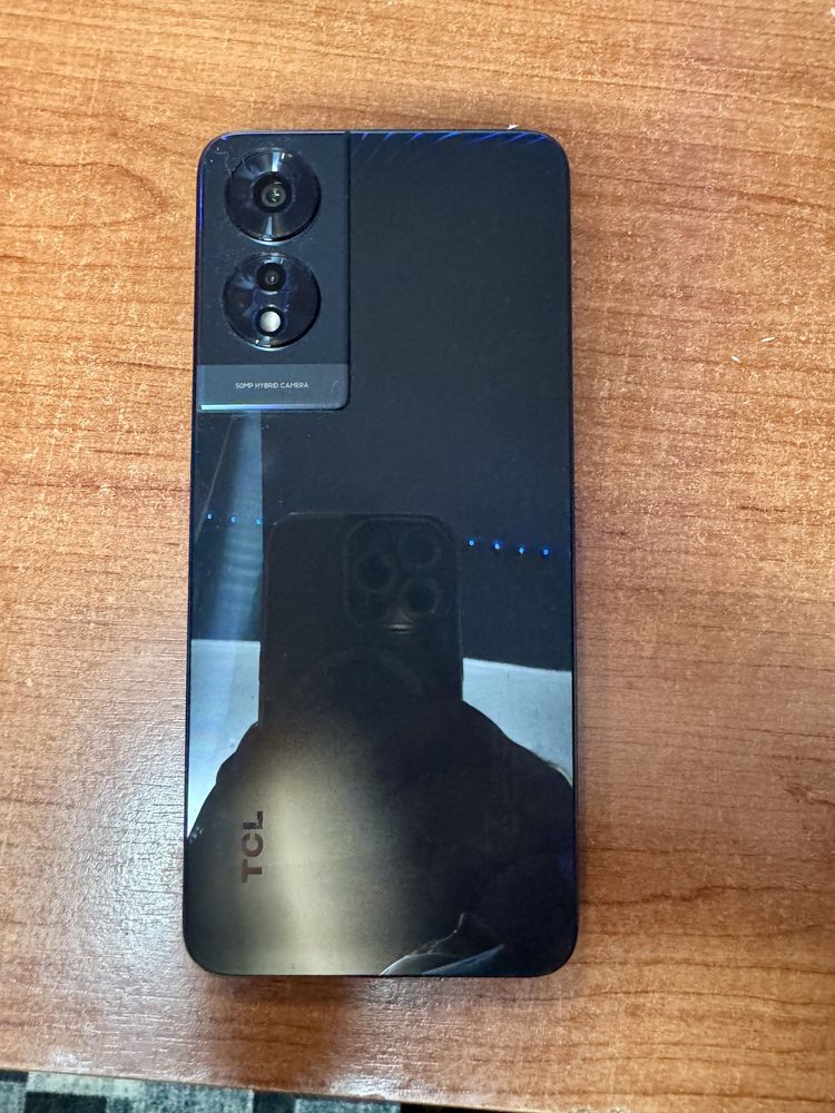 Vendo telemovel completamente como Novo TCL 505