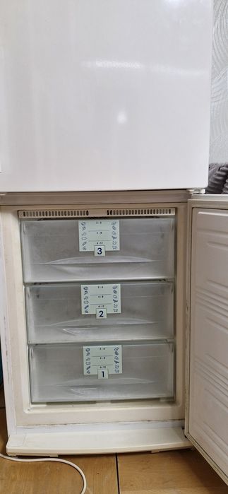 Холодильник Liebherr