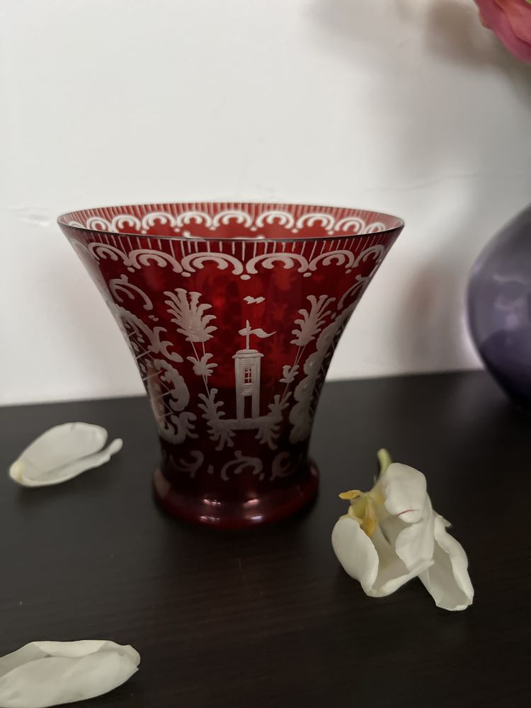 Kryształowy wazon bordowy lata 60-te