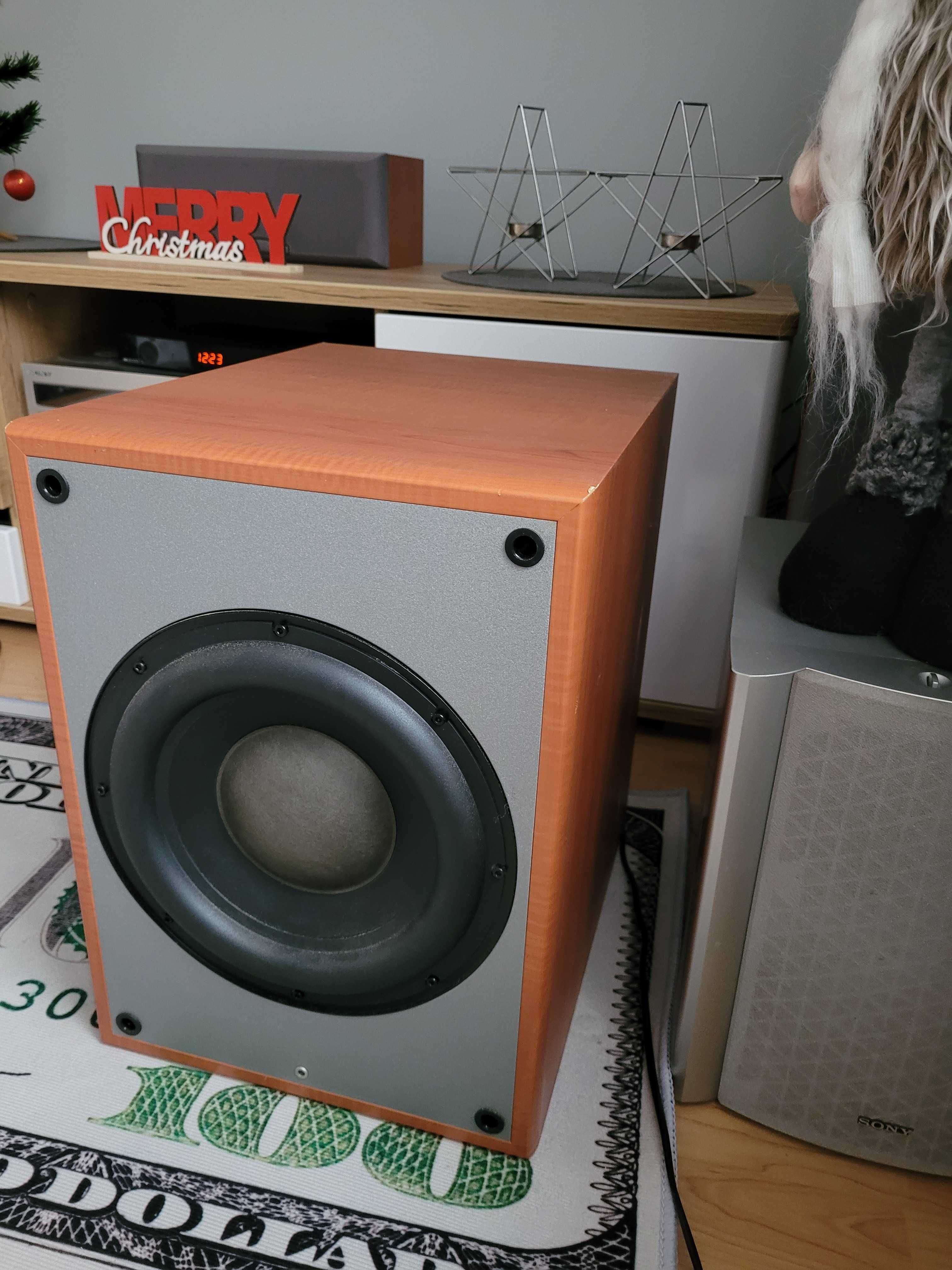Subwoofer     Aktywny  NO BRANDS
