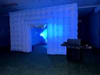 Wynajem Dmuchanego Namiotu z Silent Disco & Grillem