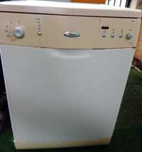 Máquina Loiça Whirlpool ADP6610w classe A