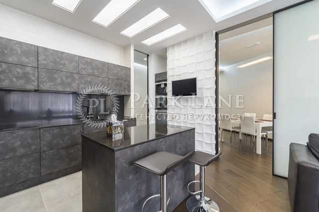 БЕЗ%.Терміново!Продаж!119 м.кв.,ремонт,4к на Черновола/Золотоустівська