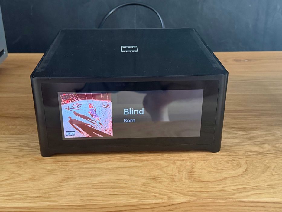 nad m10 v2 + elac fs 407