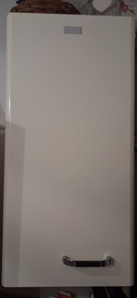 Sprzedam szafkę wisząca Cersanit
