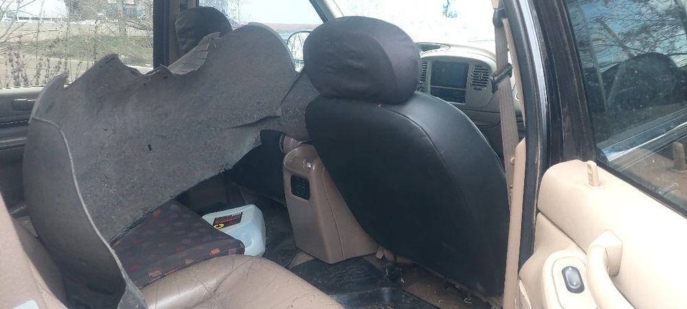 Лінкольн навігатор 5.4 по запчастинах