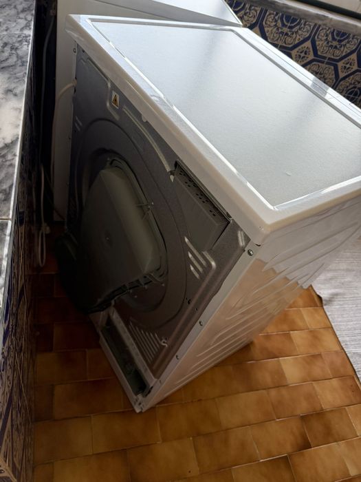 Maquina secar roupa como nova para desocupar