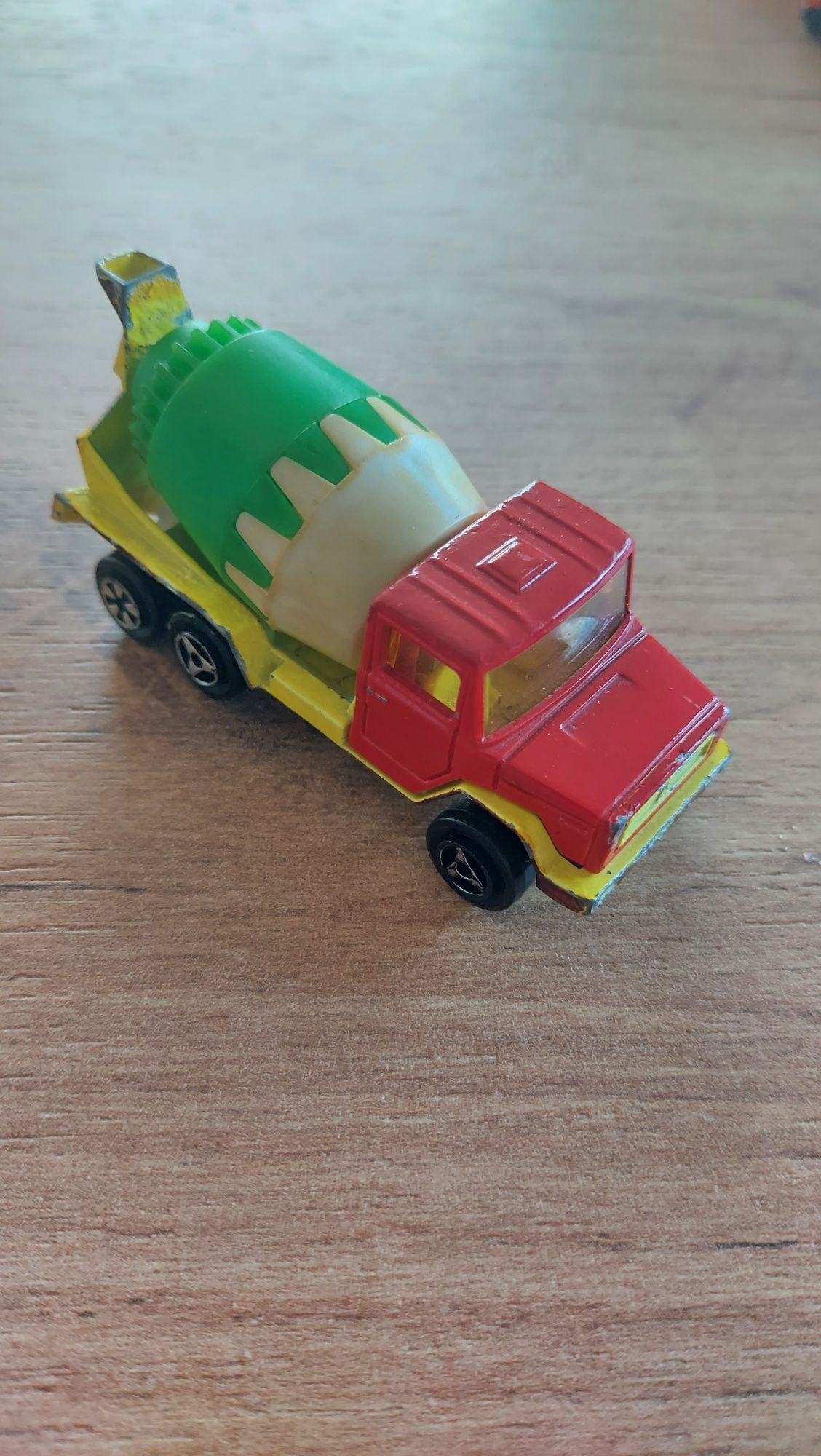 Majorette Magirus Beton ruchoma gruszka