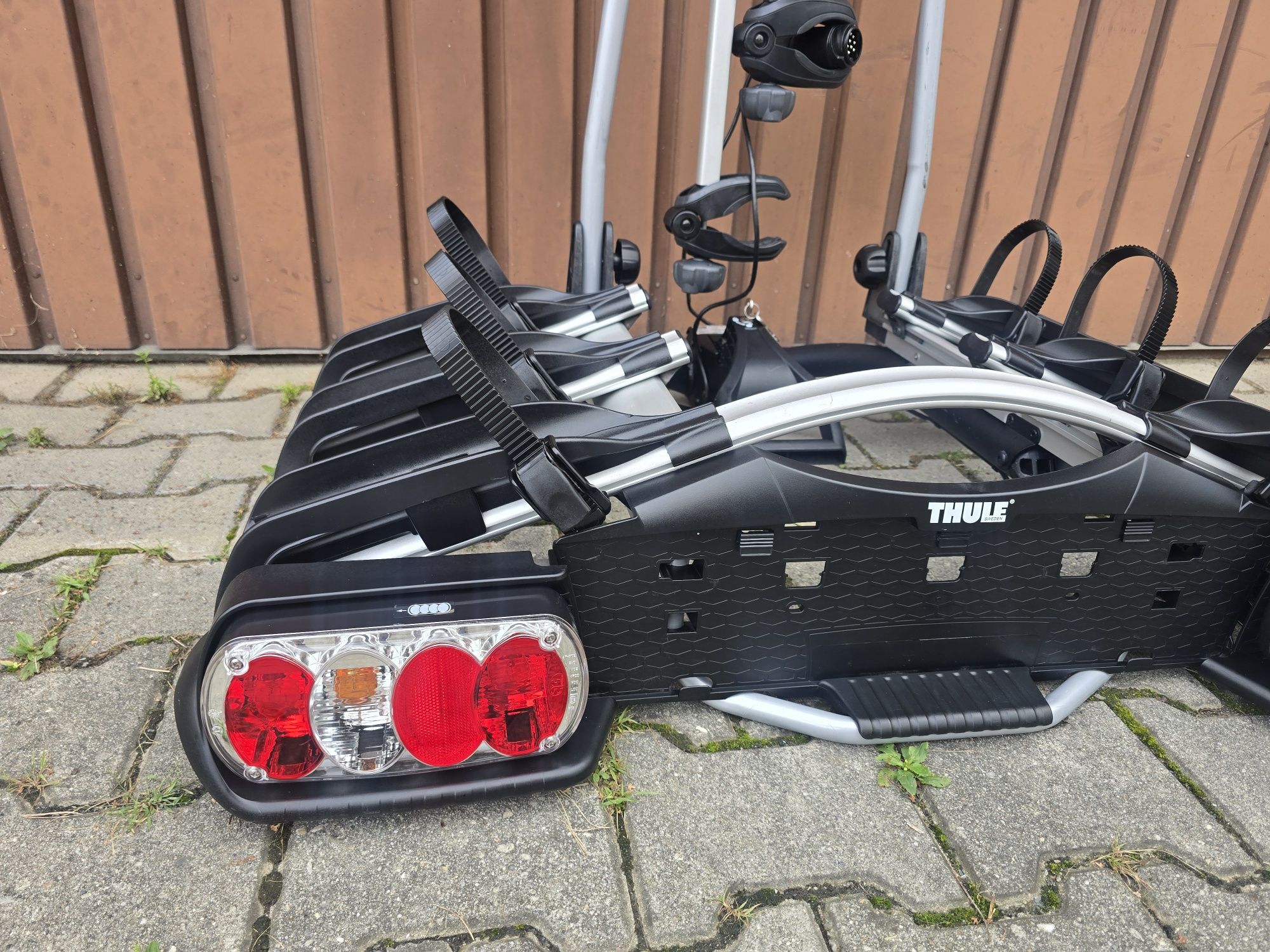 Bagażnik rowerowy na hak THULE EuroWay 920 922 trzy rowery 3 platforma