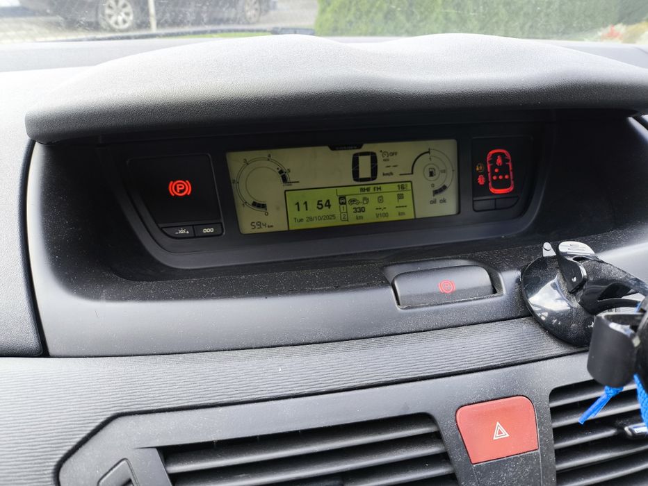Citroen C4 grand Picasso 1.6hdi 7-osobowy 2012 rok