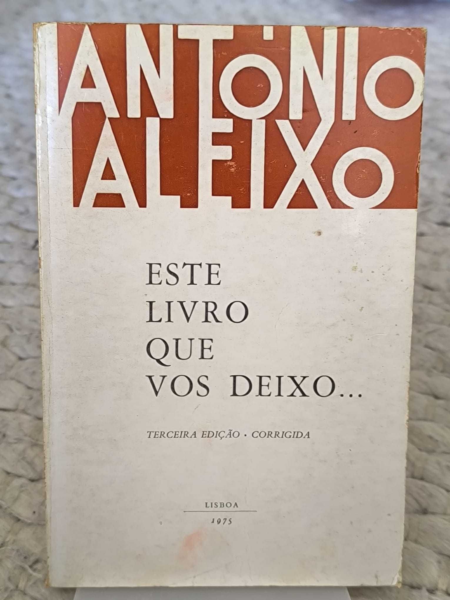 Este livro que vos deixo
de António Aleixo