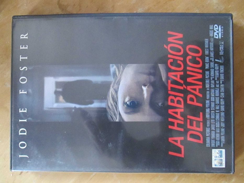 Sala de Pânico, com Jodie Foster, Forest Whitaker, Kristen Stewart