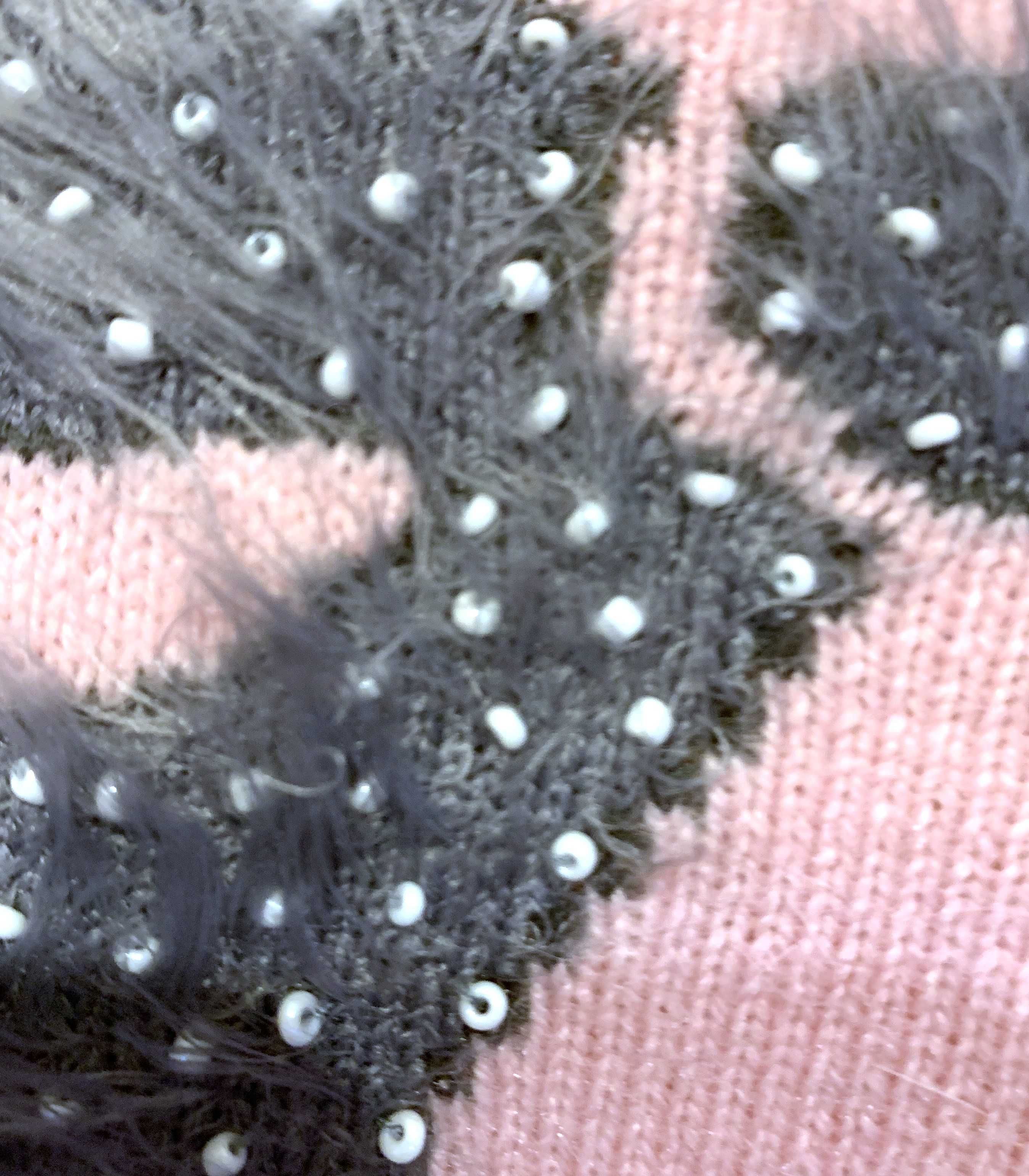 Różowy sweterek z dodatkiem angory, Armand Thiery, rozm M