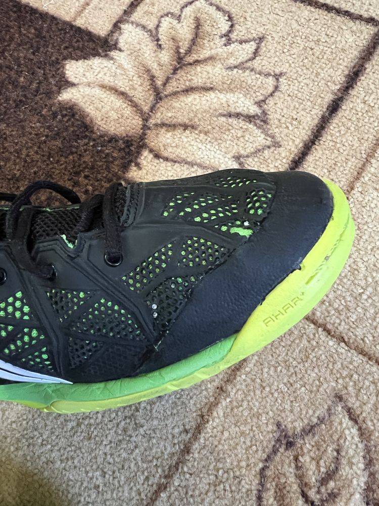 Волейбольні кросівки asics gel-fireblast 2