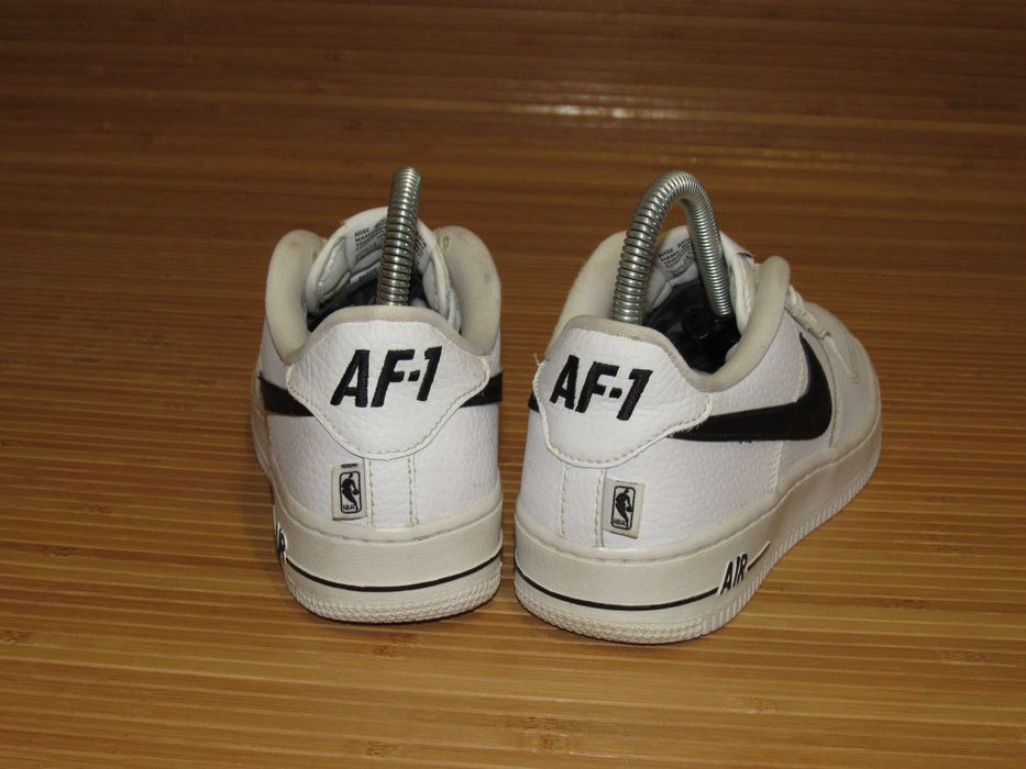 Кросівки (шкіряні) Nike Air Force 1 Low; EUR-36; ус-ка 23см