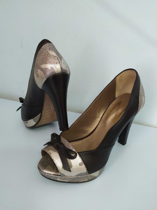 Sapatos senhora, pele genuína, modelo Peep Teo, 37