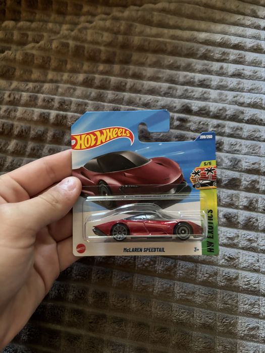 машинки hot wheels, matchbox