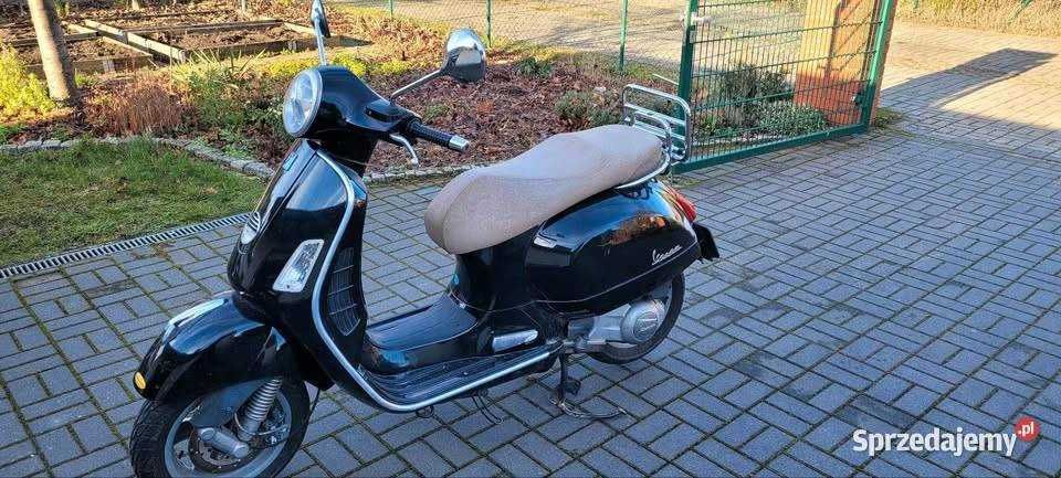 2009 Piaggio gts vespa 125