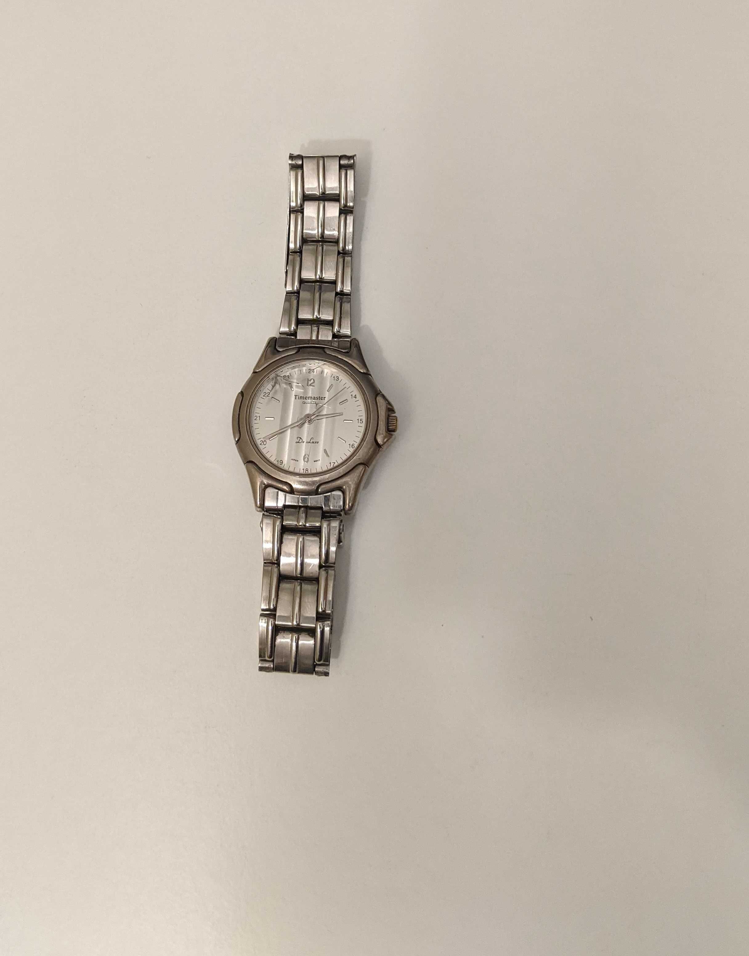 Zegarek na bransolecie srebrny TIMEMASTER DELUXE pęknięte szkiełko