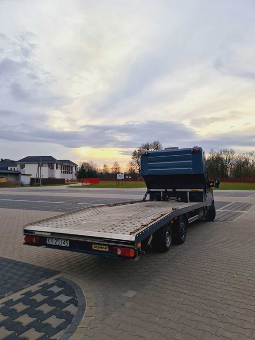 Autolaweta ładowność 2000kg PPP kat. B wynajem laweta