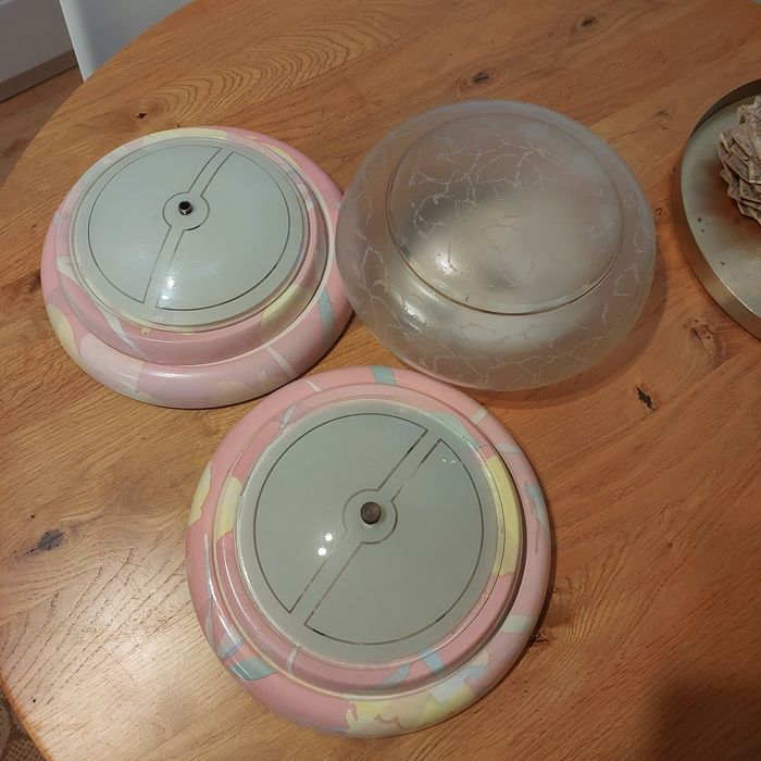 Люстри для вітальні, коридору та ванної