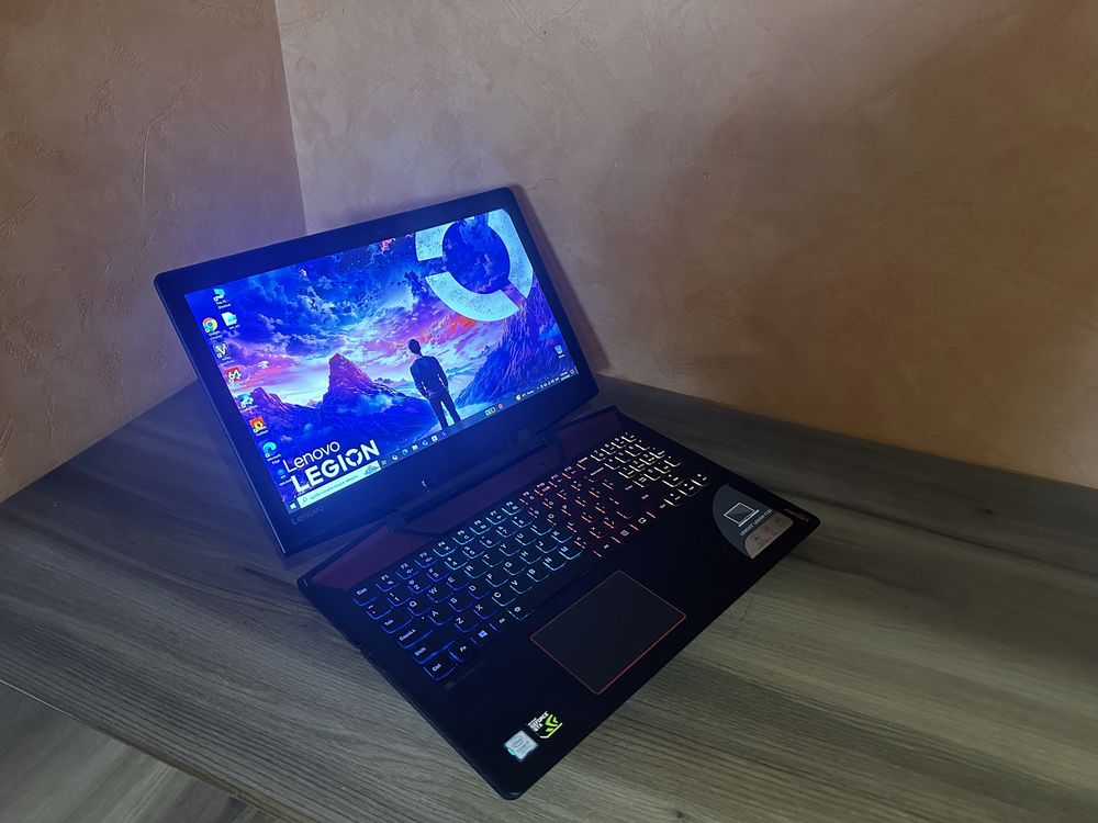 Потужний ігровий 4K Legion Y720(Core i7/GTX1060/16DDR4/SSD+HDD/4K IPS)