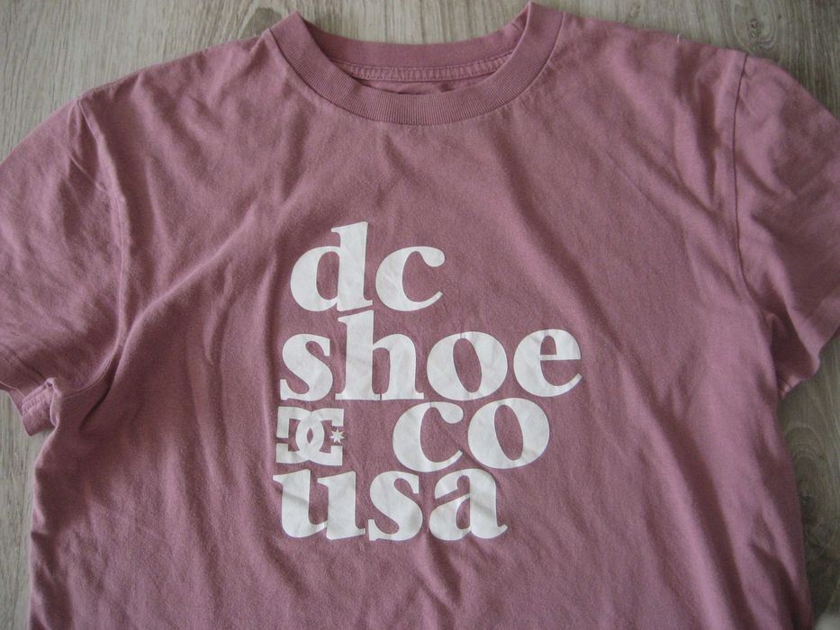 DC - t-shirt z napisem M