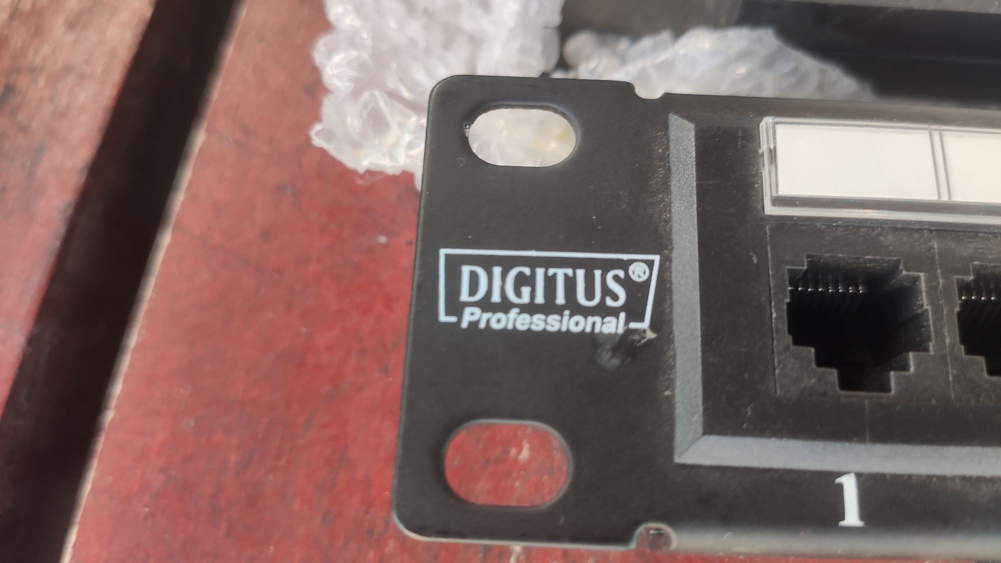 2 nowe patch panele do szaf rack digitus