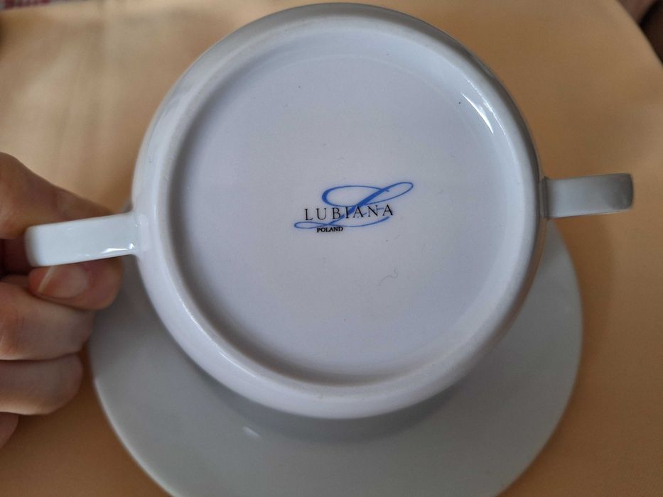 Bulionówka wraz se spodkiem Lubiana 12 szt.a, model Nadia, poj. 300 ml