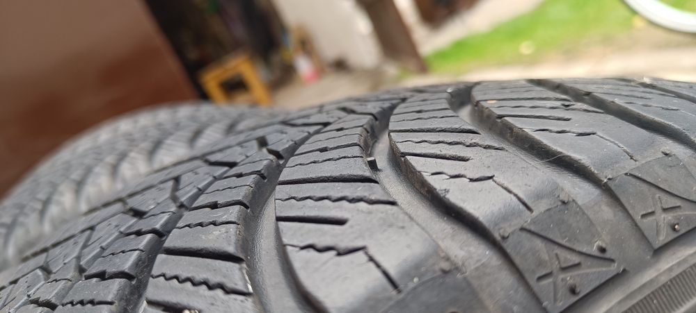 Opony całoroczne Falken 205/55r16