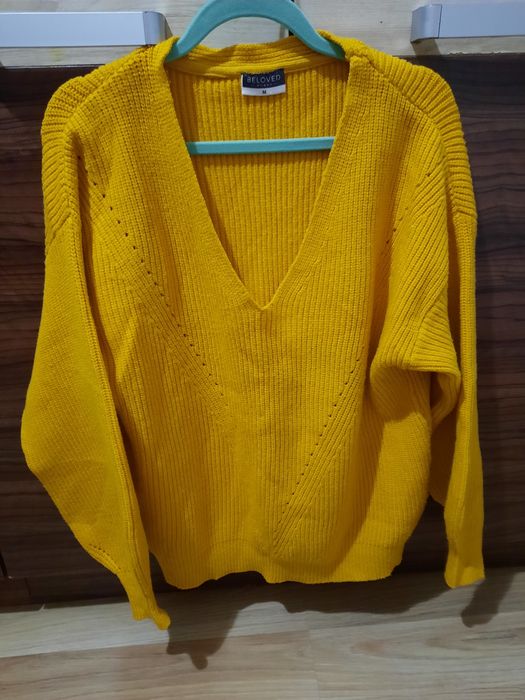 Sweterek damski nowy