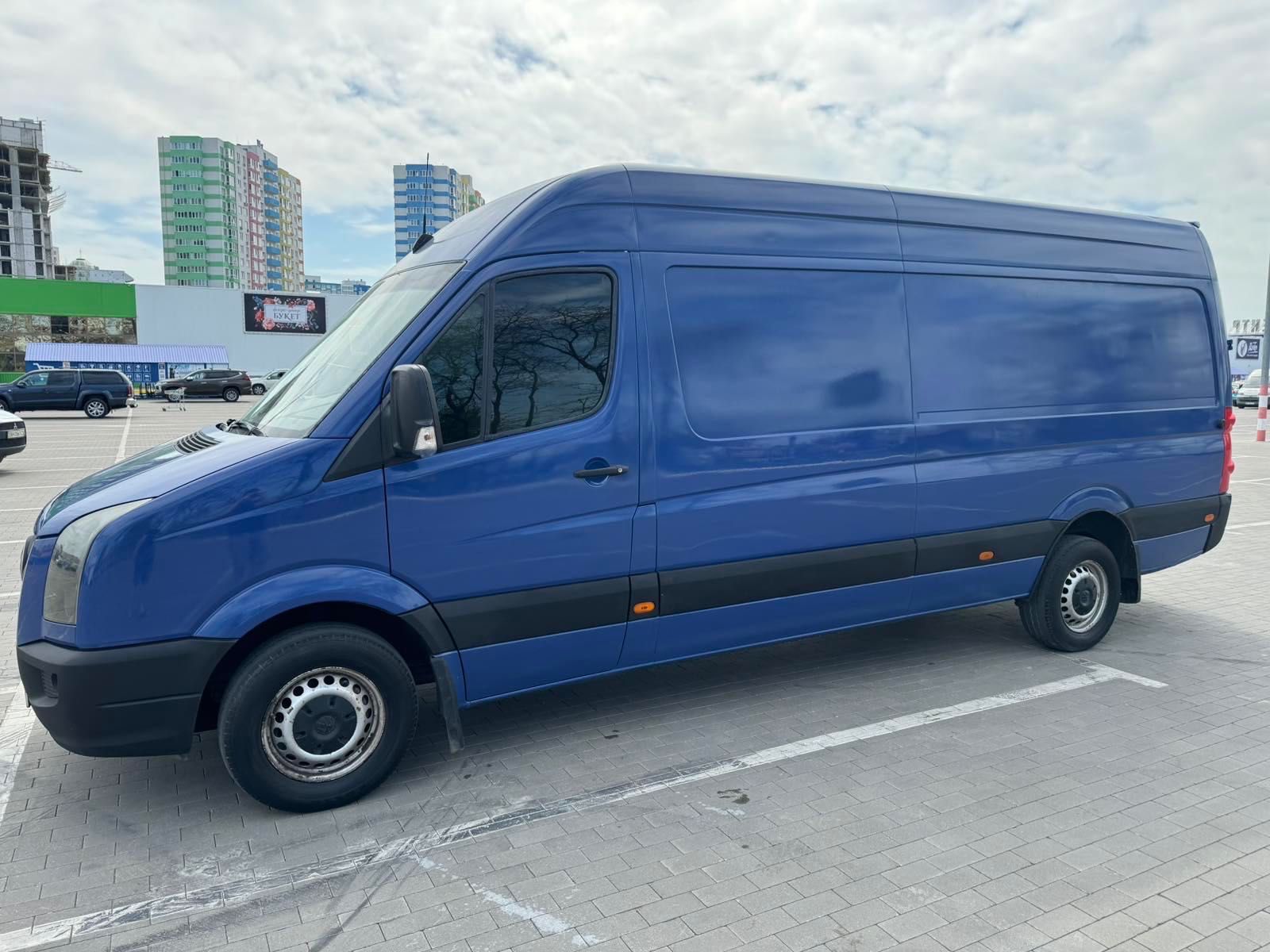 Автомобиль Volkswagen Crafter