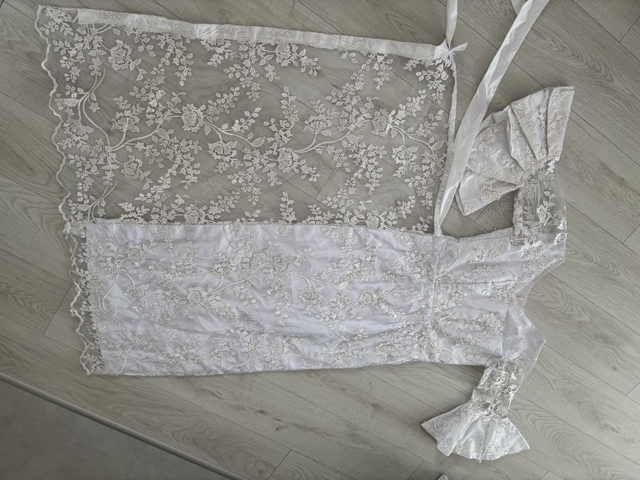 Сукня весільна вечірня