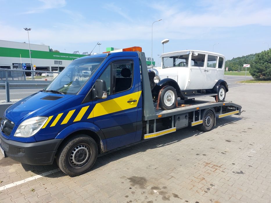 pomoc drogowa laweta transport pojazdow holowanie wieliczka krakow A4