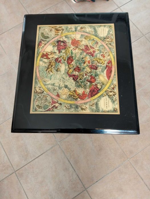 Mesa de sala italiana