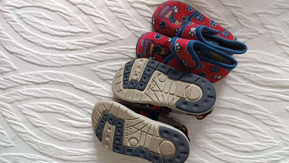 Sapatos de menino 24/25