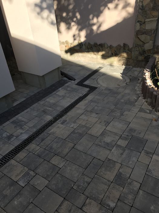 Укладання бруківки якісно і недорого