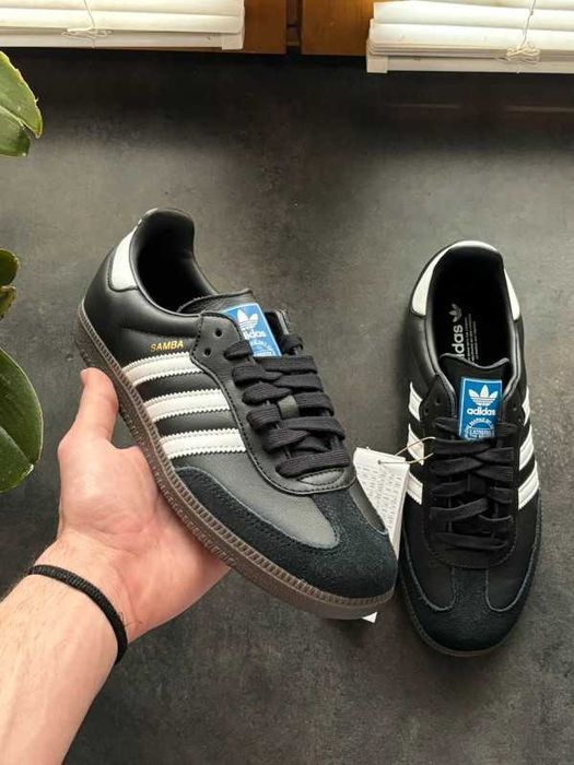 "Trampki" adidas_Samba_OG_Black_White_Gum_R.37