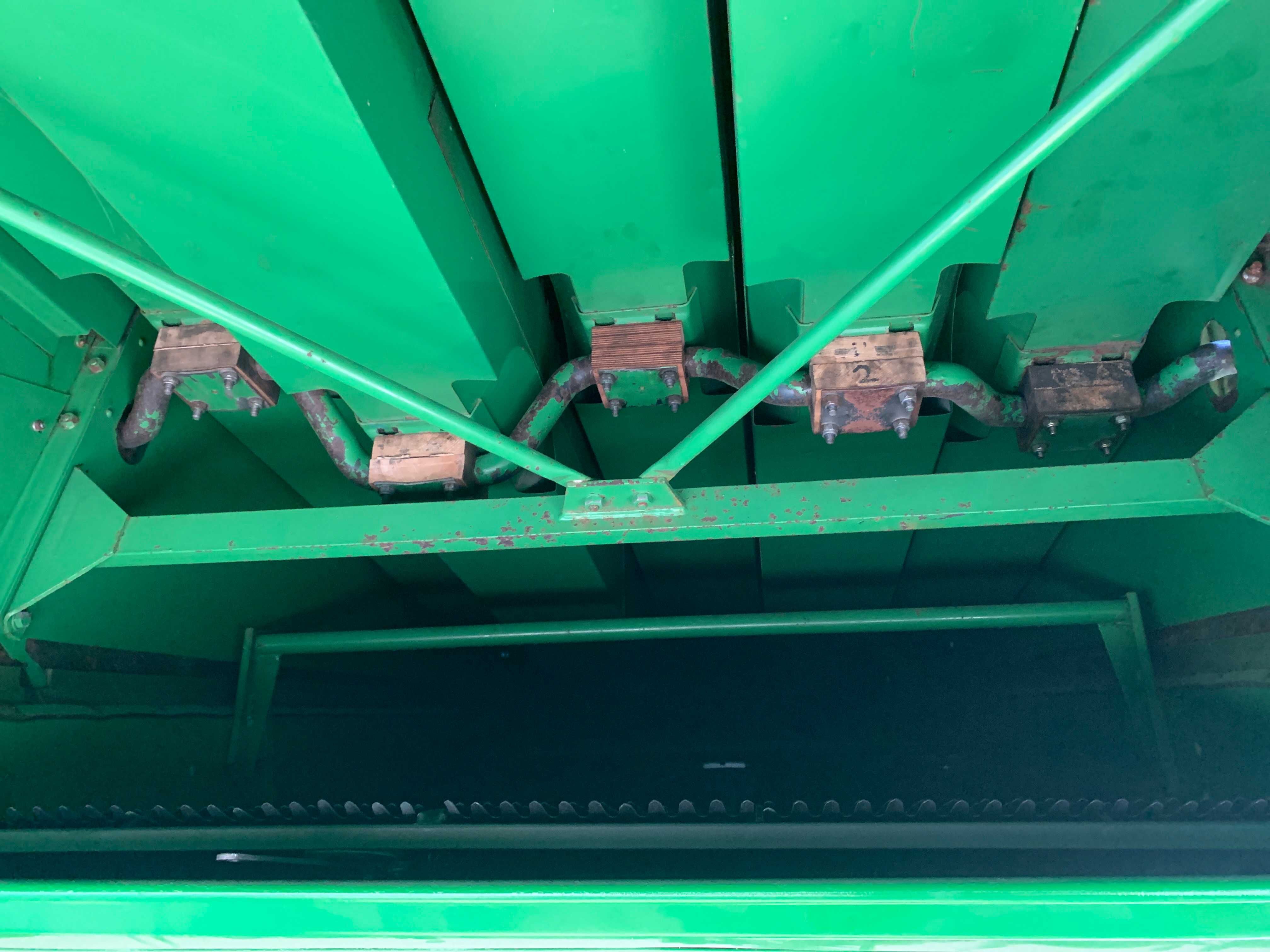 Комбайн John Deere 1075 жатка 4,25м