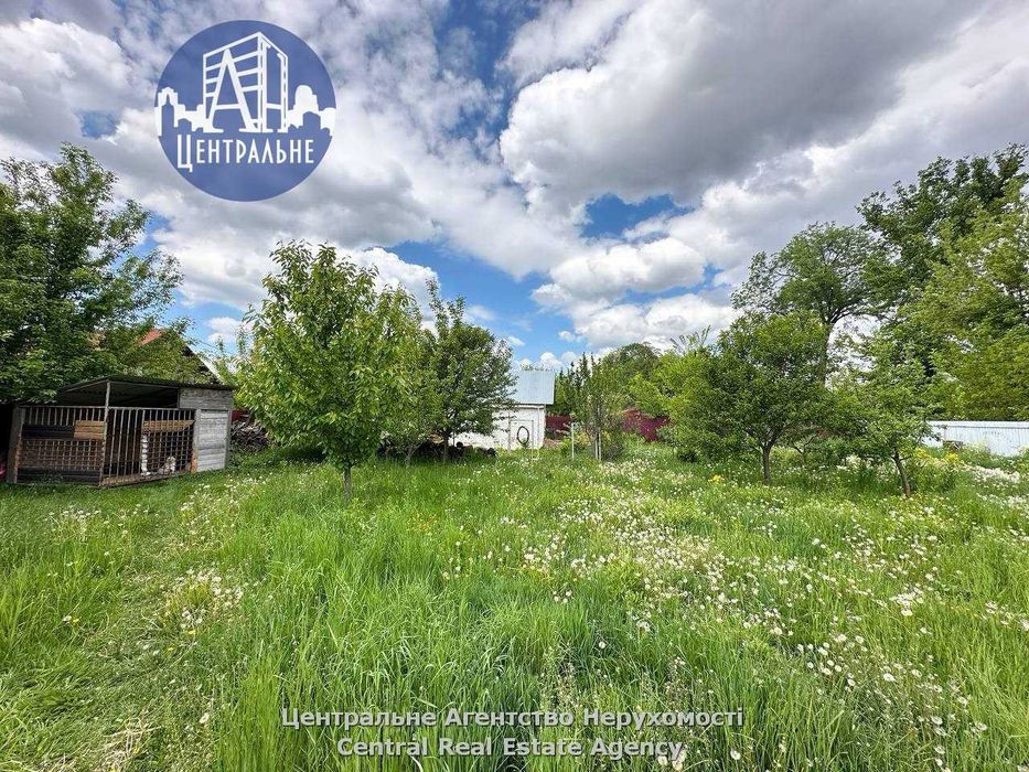 Продаж ділянки понад 13 сот. комерційного призначення. З булівлею.