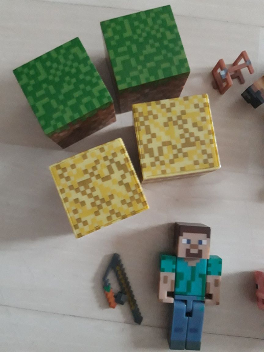 Figurki Minecraft Mojang