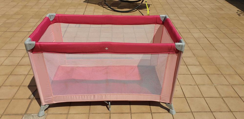 Cama viagem criança