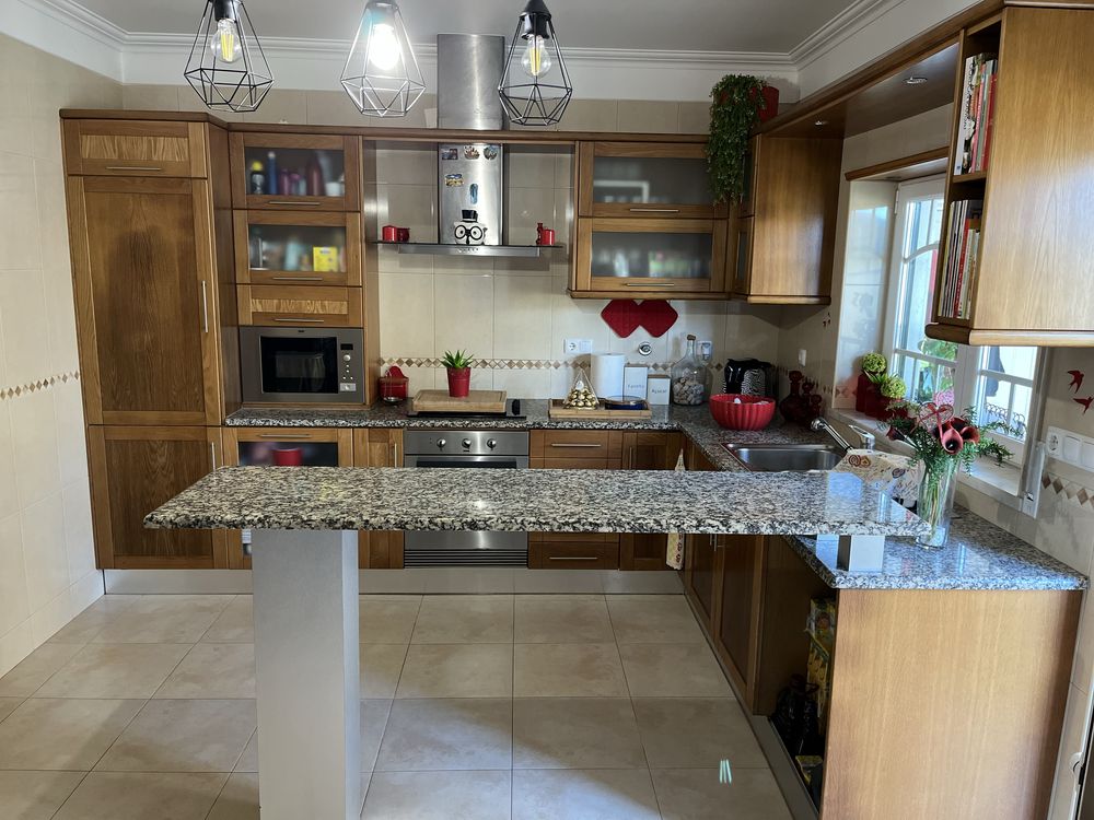 Moveis de cozinha com electrodomesticos + ilha