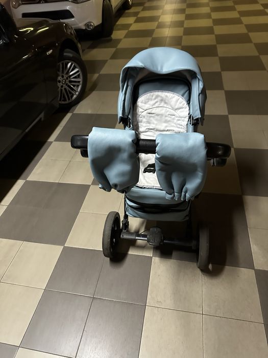 Продам детскую коляску